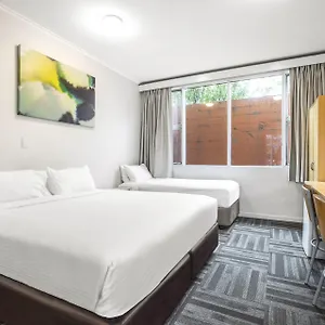 Melbourne hotels &amp; apartments, all accommodations in Melbourne