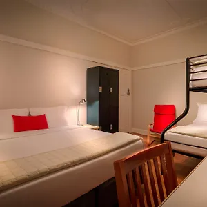 Melbourne hotels &amp; apartments, all accommodations in Melbourne