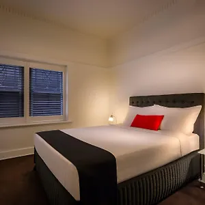 Melbourne hotels &amp; apartments, all accommodations in Melbourne