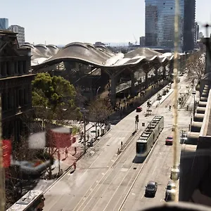 Melbourne hotels &amp; apartments, all accommodations in Melbourne